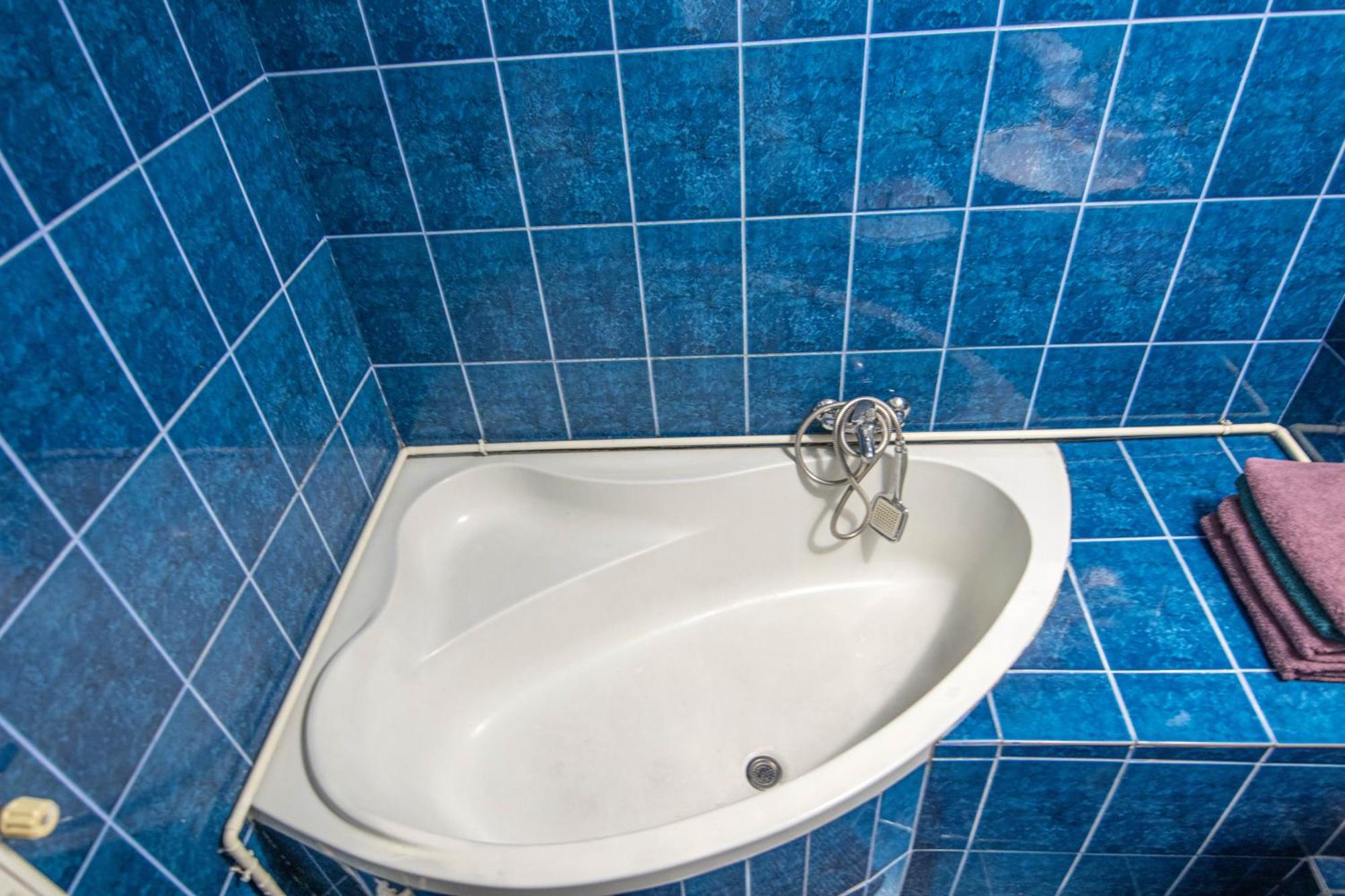 Apartament Near The Park Two Rooms Bukarest Exteriör bild