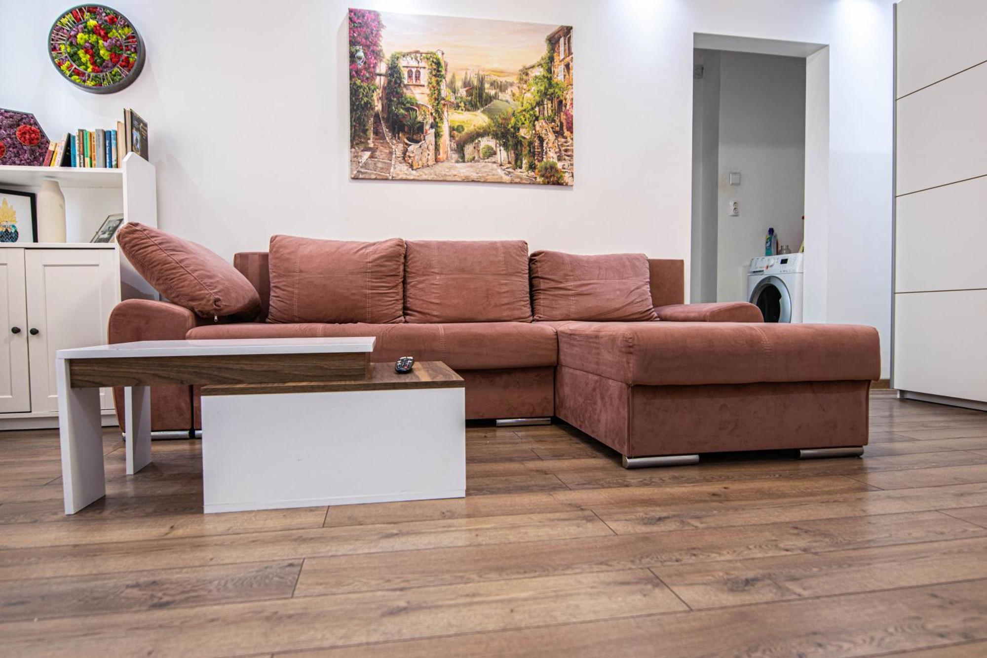 Apartament Near The Park Two Rooms Bukarest Exteriör bild