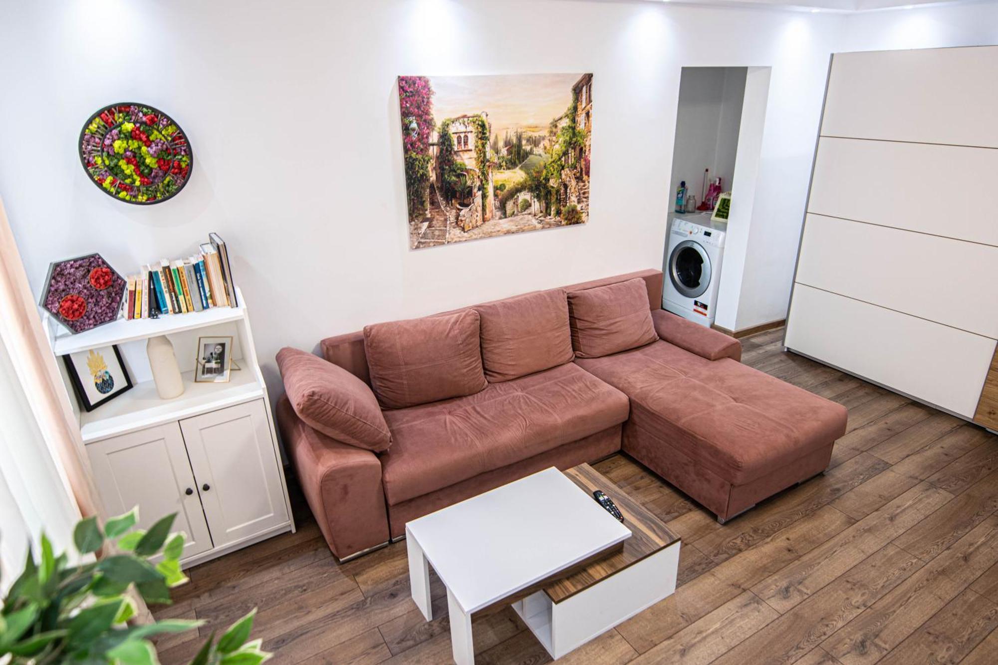 Apartament Near The Park Two Rooms Bukarest Exteriör bild